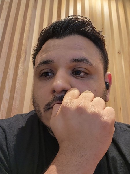 josh headshot